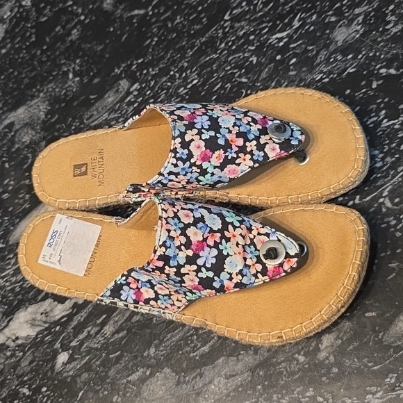 BRAND NEW WHITE MOUNTAIN BEACHBALL DRESSY WEDGE SANDAL by Roamans - Picture 2 of 16